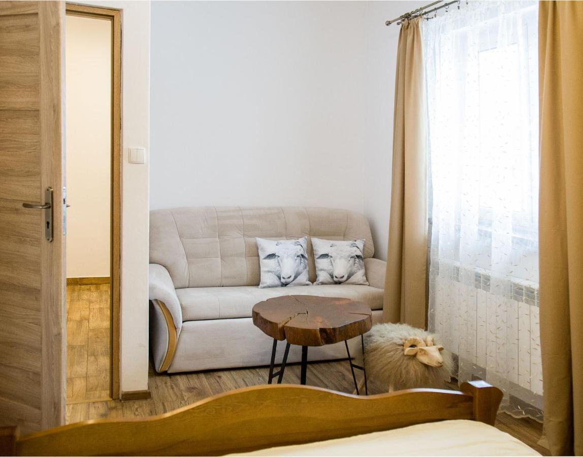 Miedzy Owcami Apartment Sromowce Wyzne Exterior photo